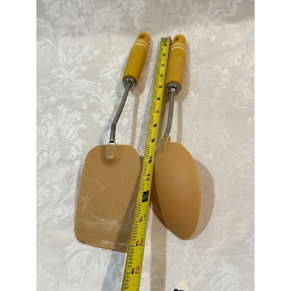 Paula Deen spatula solid slotted spoon. flexible silicone stainless steel shaft
